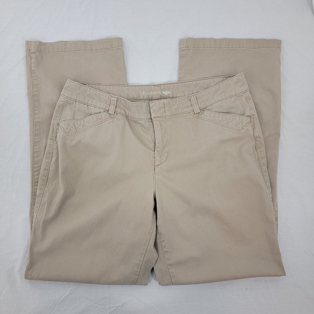 Dockers Bootcut Khaki Pants Tan Beige Stretch Flat Front Women's 12